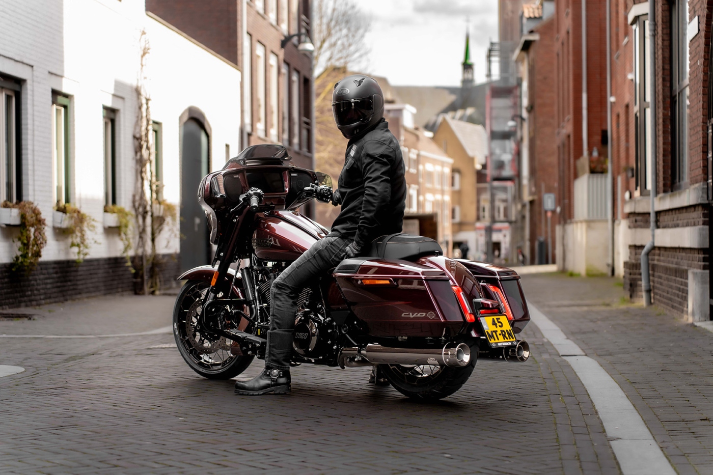uitlaatsysteem-harley-davidson-jekill-and-hyde